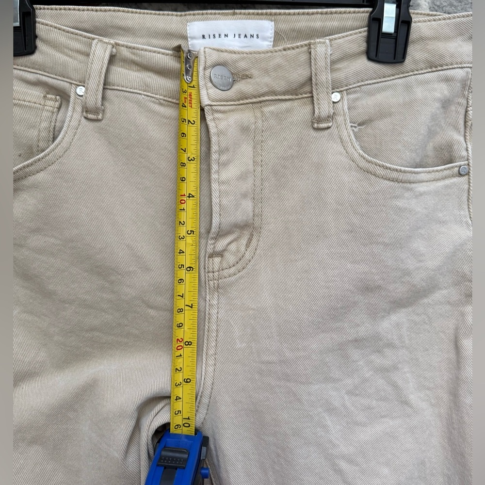 Distressed Cropped Risen Jeans! ๐ - Picture 7 of 7